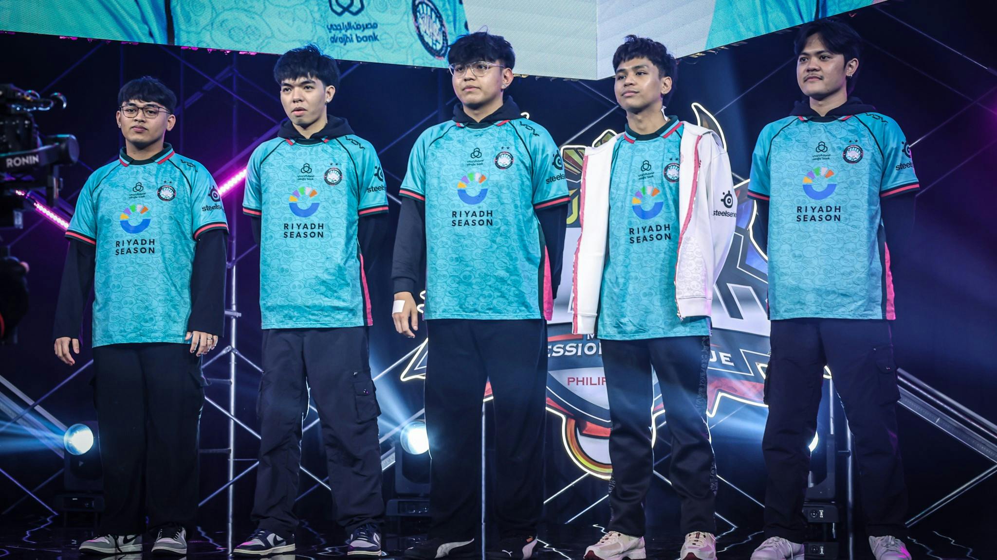 Unbeaten Twisted Minds seize early solo lead in Week 1 of MPL Philippines Season 16